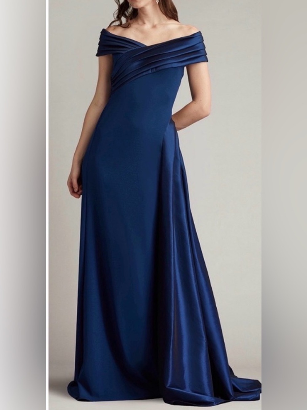 NEW Tadashi Shoji Elysian Draped Overlay Train Off the Shoulder navy Gown Sz 18
